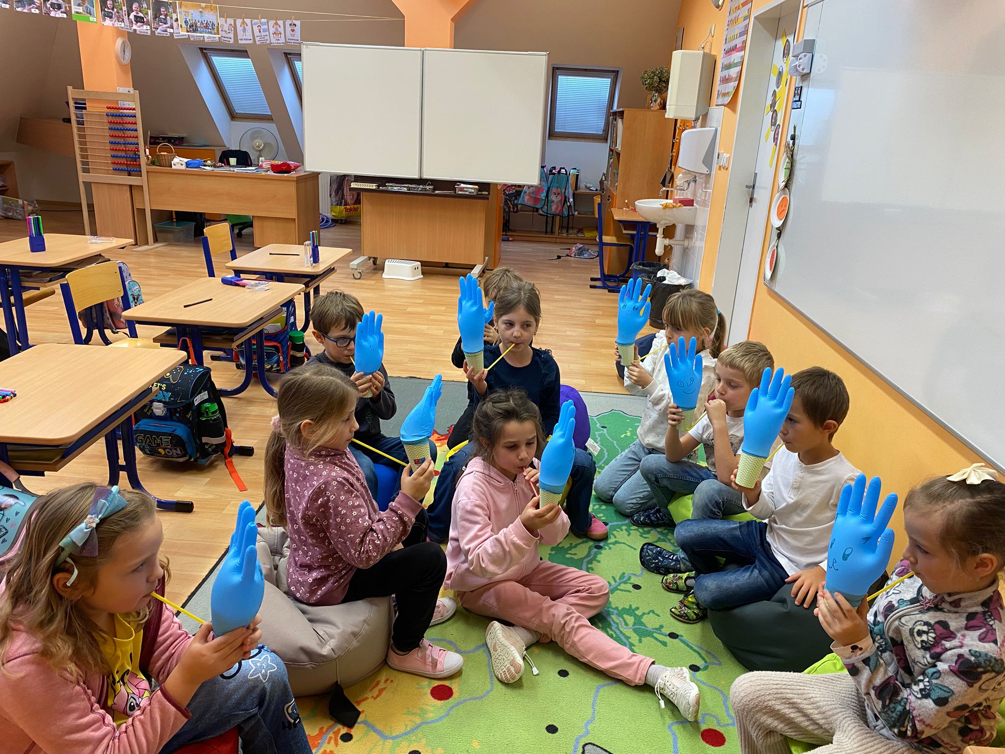 LOGOPEDIA, CZYLI ZABAWA, CHRUPKI I... ODDECH 